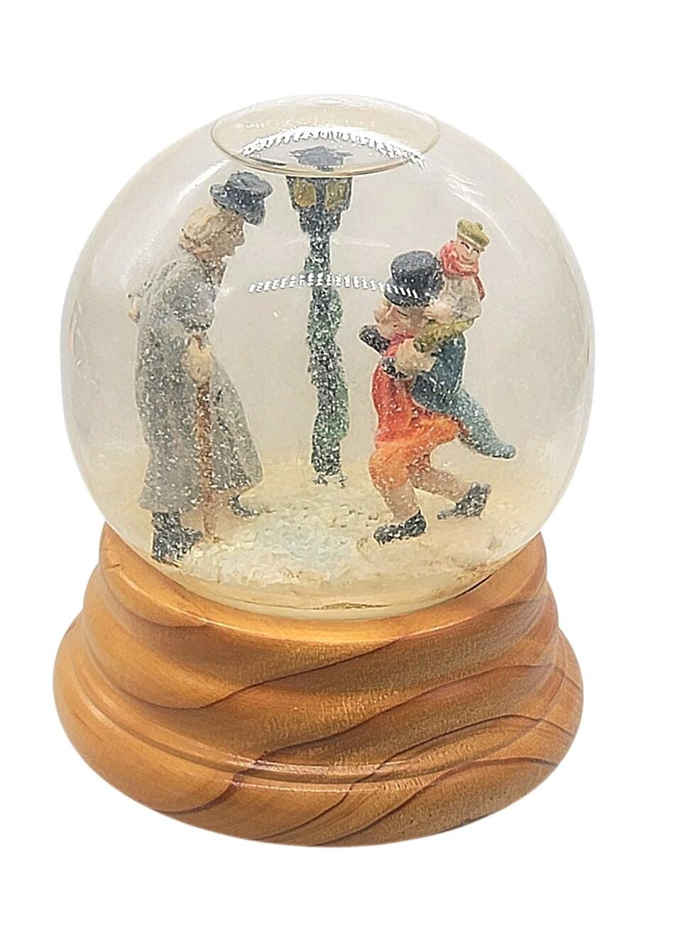 Vtg Dept 56 Wood Base Christmas Snow Globe Music Box Merry Christmas Works GRS